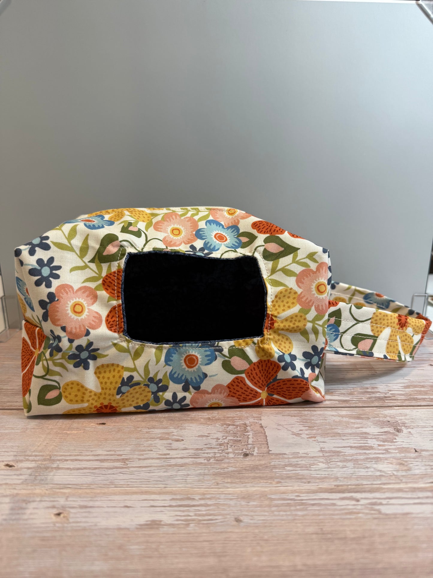 Floral Diaper / Wipe Pouch