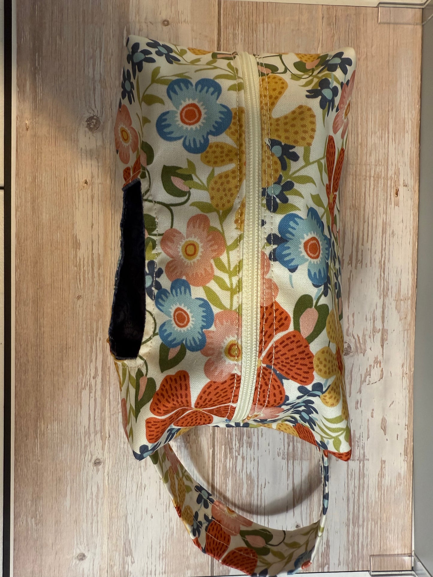 Floral Diaper / Wipe Pouch